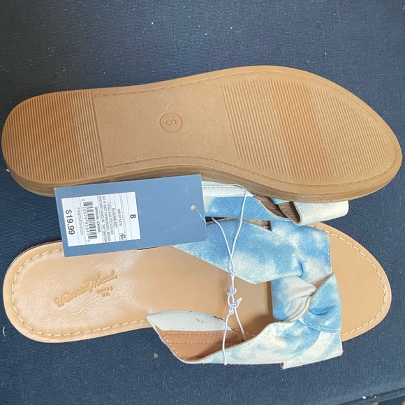 Universal Thread Tie Dye Slip On Sandals - Picture 8 of 8